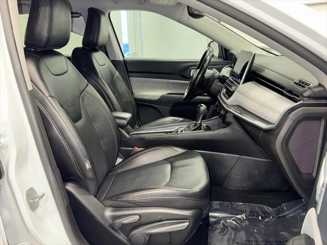 2022 Jeep Compass Latitude Lux 4x4