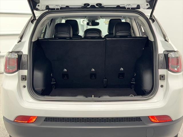 2022 Jeep Compass Latitude Lux 4x4