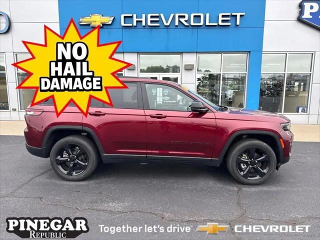 2023 Jeep Grand Cherokee Altitude 4x4 for sale in Republic, MO