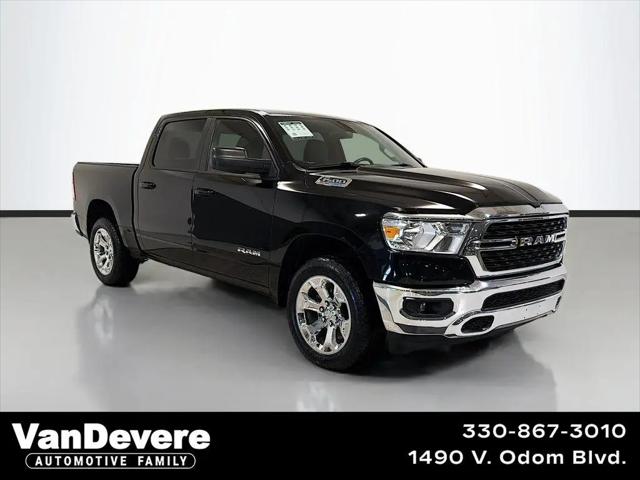 2022 Ram 1500 Big Horn Crew Cab 4x4 5'7" Box for sale in Akron, OH