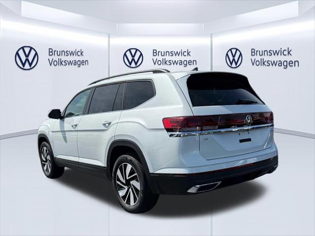 2026 Volkswagen Atlas SE with Technology
