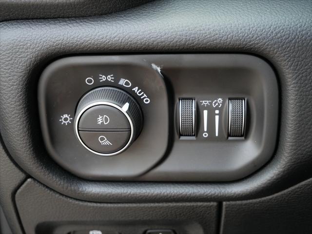 2026 Ram 1500 Big Horn Crew Cab 4x4 57 Box
