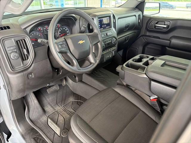 2024 Chevrolet Silverado 1500 2WD Crew Cab Short Bed Custom