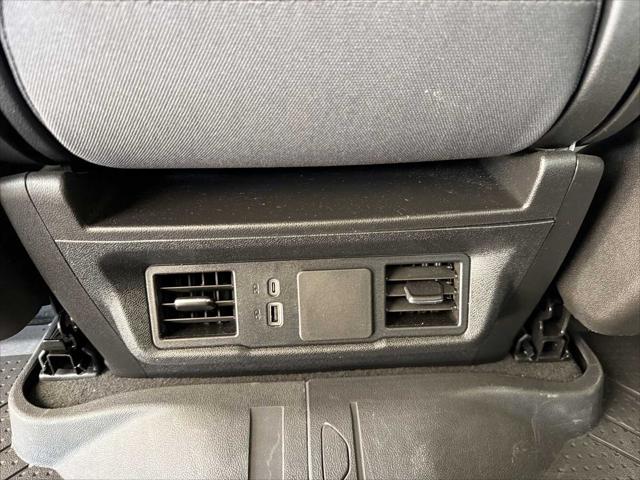 2024 Chevrolet Silverado 1500 2WD Crew Cab Short Bed Custom