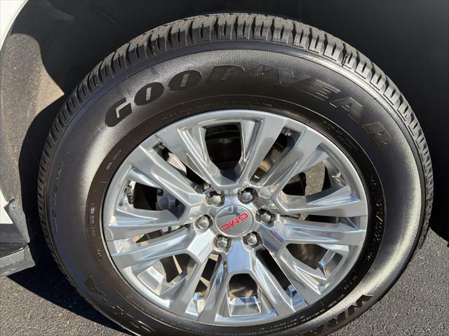 2021 GMC Yukon 4WD Denali