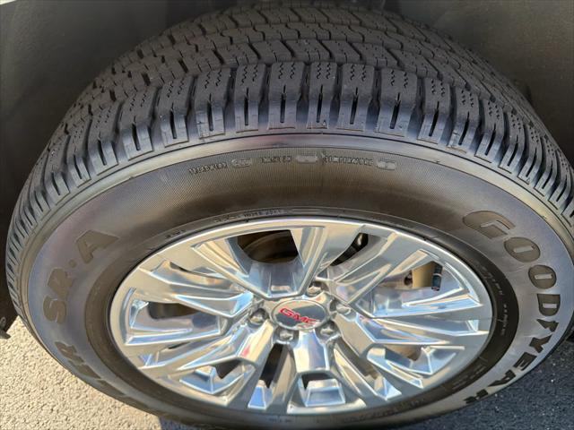 2021 GMC Yukon 4WD Denali