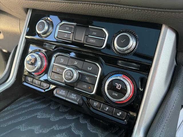 2021 GMC Yukon 4WD Denali