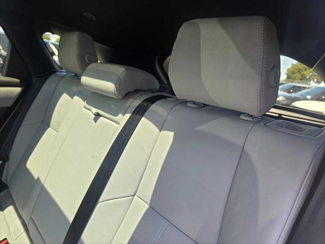 2026 Land Rover Range Rover Velar P250 Dynamic SE
