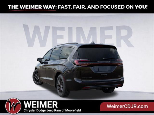 2027 Chrysler Pacifica PACIFICA LIMITED AWD
