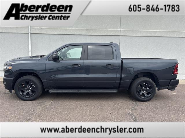 2026 RAM 1500 RAM 1500 EXPRESS CREW CAB 4X4 57 BOX