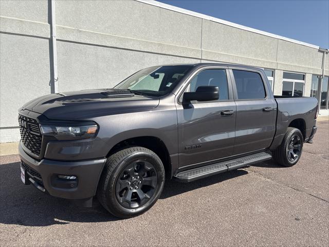 2026 RAM 1500 RAM 1500 EXPRESS CREW CAB 4X4 57 BOX
