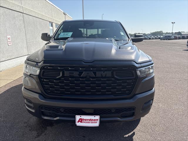 2026 RAM 1500 RAM 1500 EXPRESS CREW CAB 4X4 57 BOX