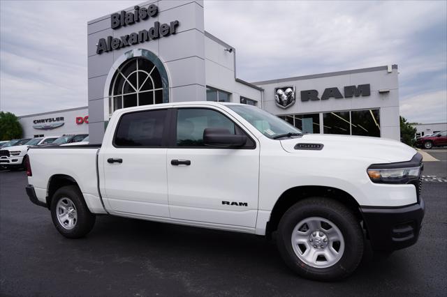 2026 RAM Ram 1500 RAM 1500 TRADESMAN CREW CAB 4X4 57 BOX
