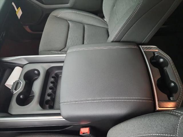 2026 Ram 1500 Express Crew Cab 4x4 57 Box