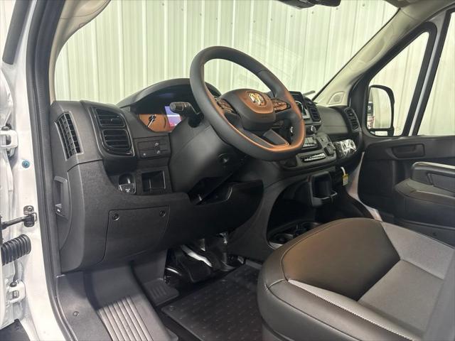 2026 Ram ProMaster Cargo Van Tradesman Low Roof 136 WB w/Pass Seat