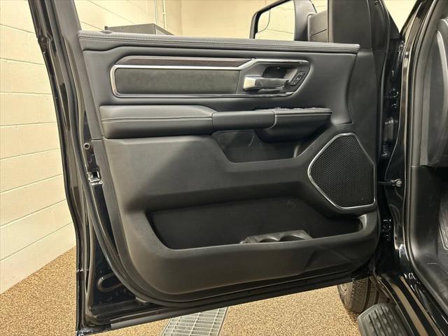 2026 Ram 1500 Laramie Crew Cab 4x4 5'7" Box