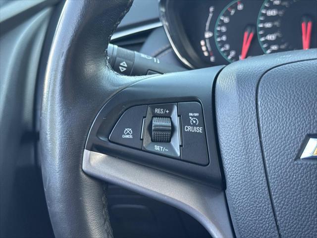 2021 Chevrolet Trax FWD LT