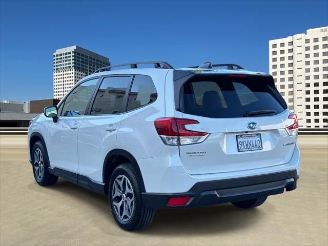 2024 Subaru Forester Premium