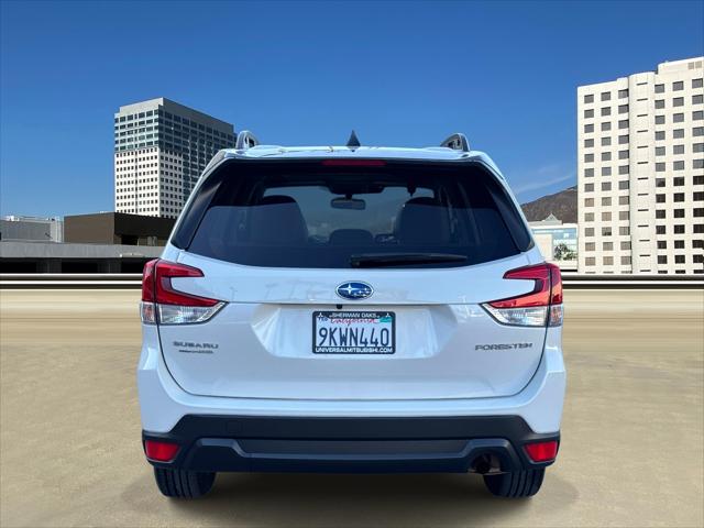 2024 Subaru Forester Premium