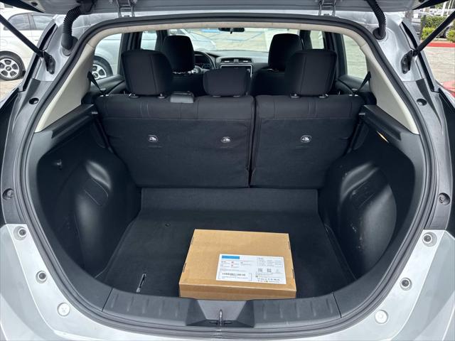 2025 Nissan LEAF S