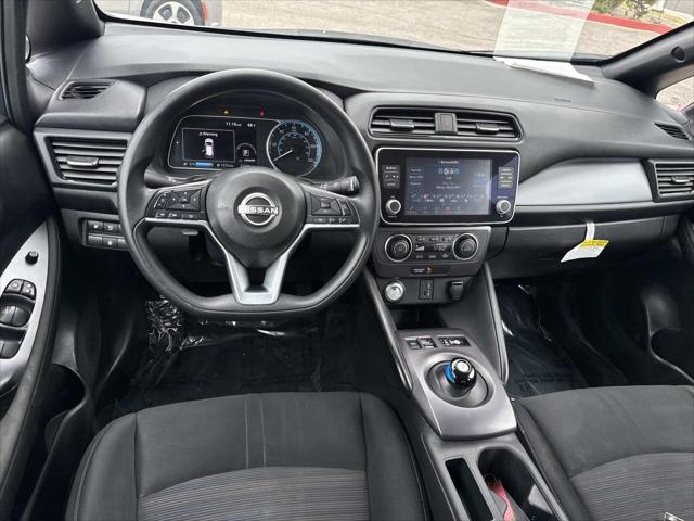 2025 Nissan LEAF S