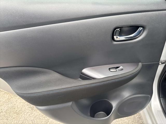 2025 Nissan LEAF S