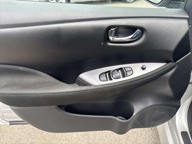 2025 Nissan LEAF S