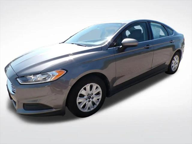 2013 Ford Fusion S