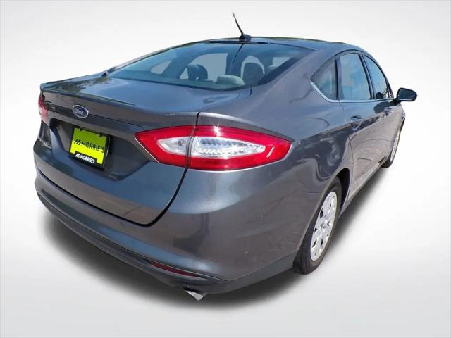 2013 Ford Fusion S