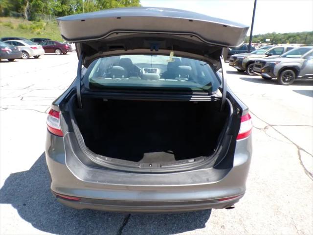 2013 Ford Fusion S