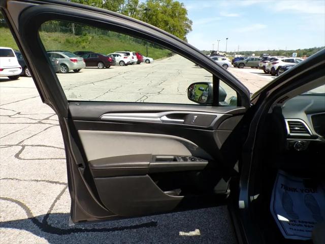2013 Ford Fusion S