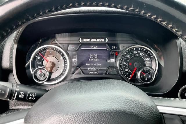 2022 Ram 1500 Big Horn Crew Cab 4x4 5'7" Box