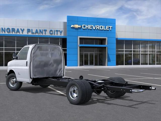 2026 Chevrolet Express Cutaway Work Van