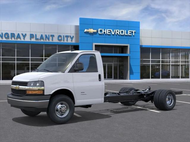 2026 Chevrolet Express Cutaway Work Van