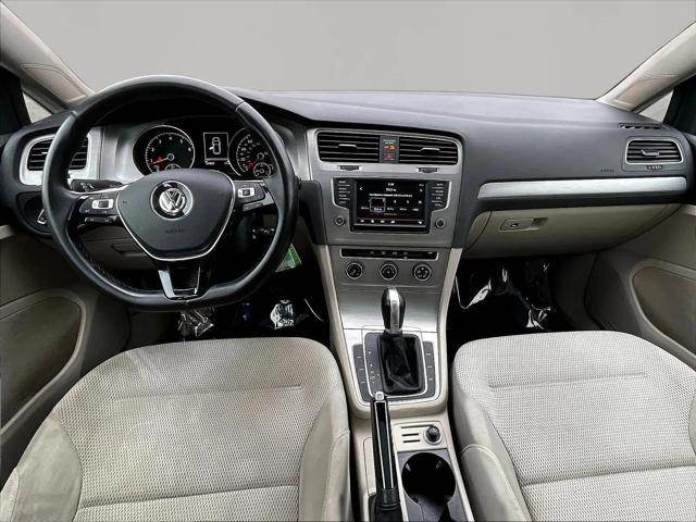 2016 Volkswagen Golf TSI S 4-Door