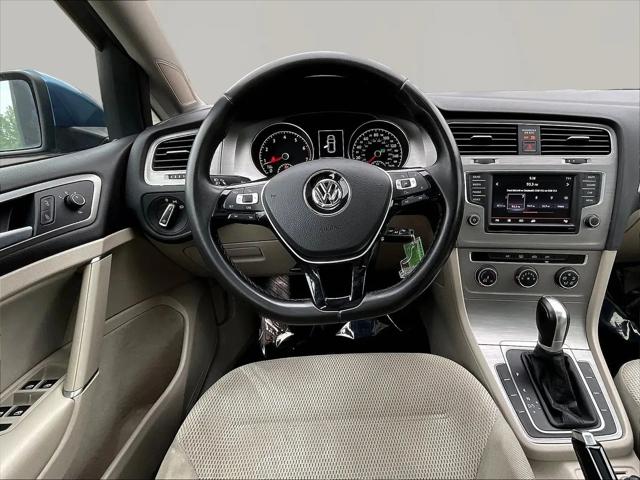 2016 Volkswagen Golf TSI S 4-Door