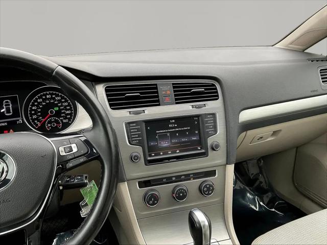 2016 Volkswagen Golf TSI S 4-Door