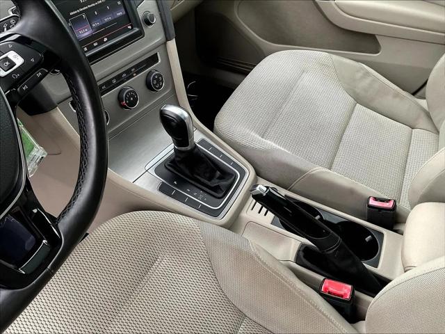 2016 Volkswagen Golf TSI S 4-Door
