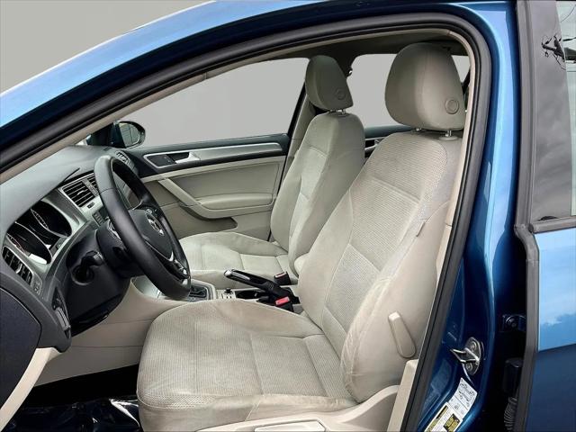 2016 Volkswagen Golf TSI S 4-Door