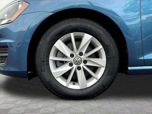 2016 Volkswagen Golf TSI S 4-Door