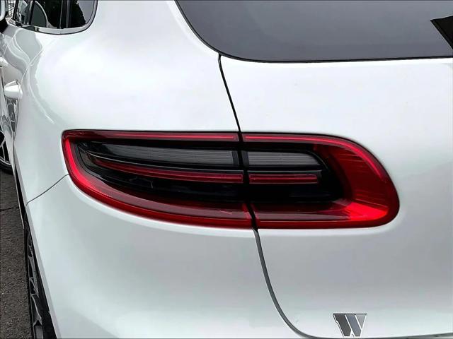 2018 Porsche Macan S
