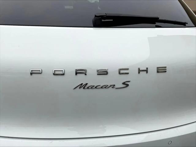 2018 Porsche Macan S