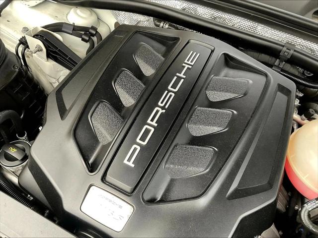 2018 Porsche Macan S
