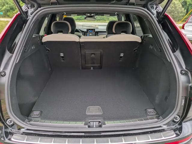 2026 Volvo XC60 B5 Ultra