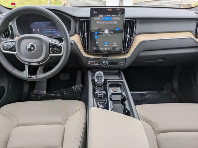 2026 Volvo XC60 B5 Ultra