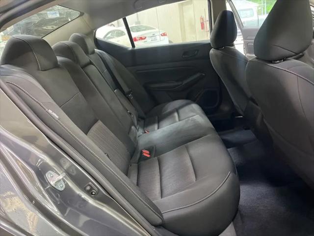 2024 Nissan Altima SV FWD