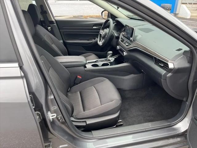 2024 Nissan Altima SV FWD