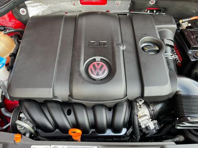2013 Volkswagen Beetle 2.5L
