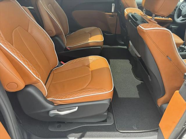 2024 Chrysler Pacifica Hybrid Pinnacle