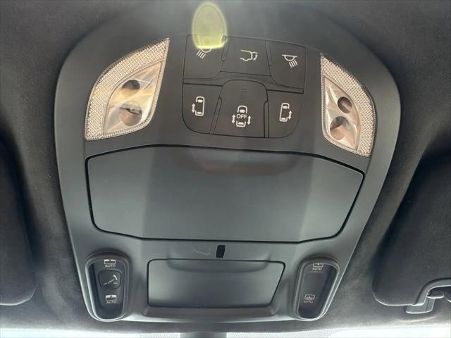 2024 Chrysler Pacifica Hybrid Pinnacle